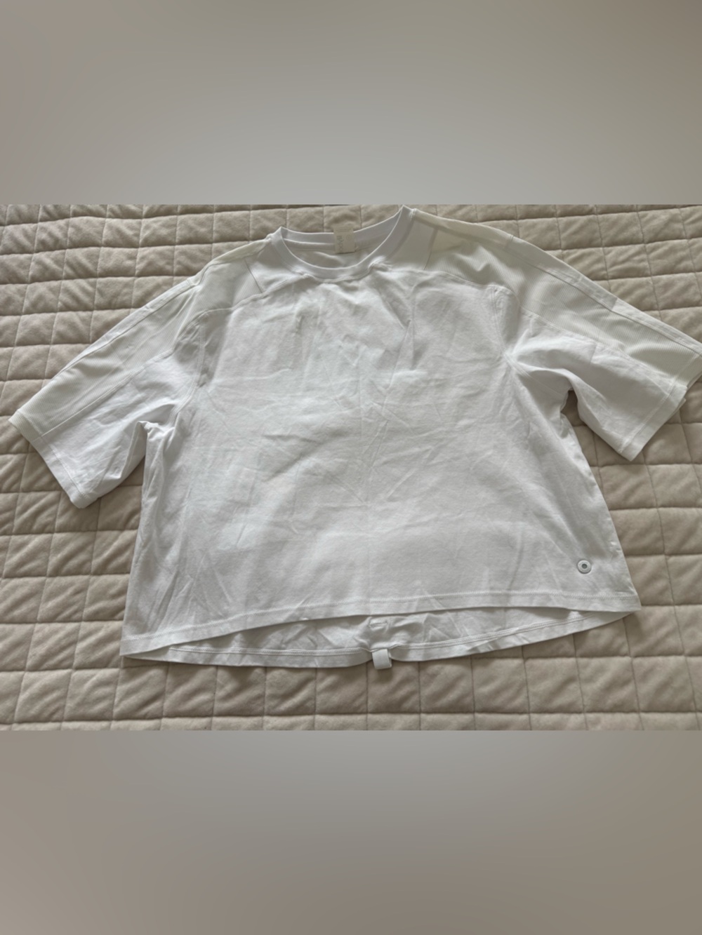Lilybod White Short-Sleeve Crew Tee-Black ‘Rumble’ logo on the back